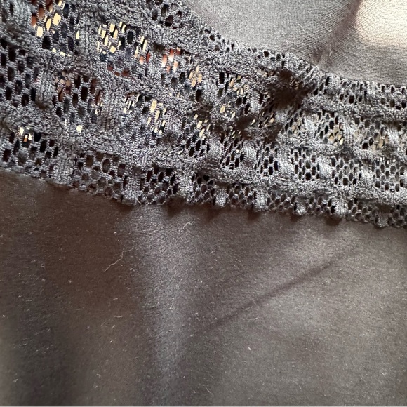 Sandro knit mini with floral lace insets and sleeves EUC - Picture 4 of 8